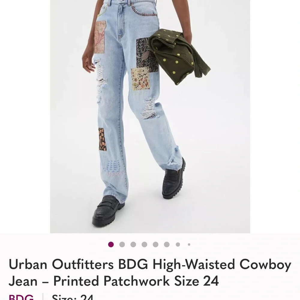 BDG patch work  Distressed Jeans - Picture 3 of 4